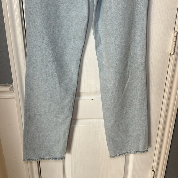 Pacsun women’s 90’s boyfriend high rise‎ relaxed leg size 26 light wash - Picture 7 of 14